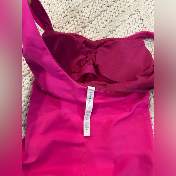 NEW Lululemon Aria Tank II - Picture 4 of 5